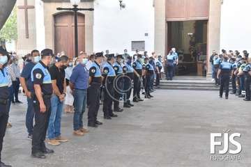 Telde despide con honores y lágrimas a su agente Martín Calzada (Foto Francisco Javier Santana)